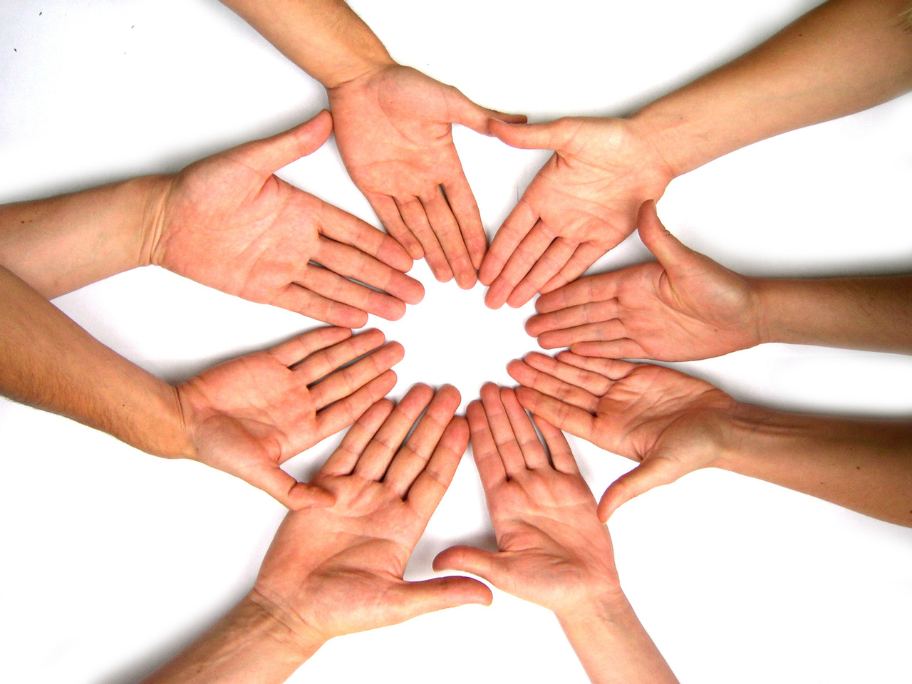 hands 1314632 1280x960